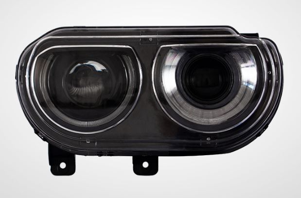 картинка Передние фары для DODGE CHALLENGER 2008-2014 магазин  StreetTuning 