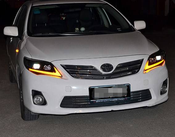 картинка Передние фары для Toyota Corolla 150 2011-2013 г магазин  StreetTuning 