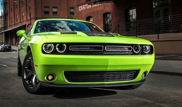 картинка Передние фары для DODGE CHALLENGER 2015-Н.В магазин  StreetTuning 