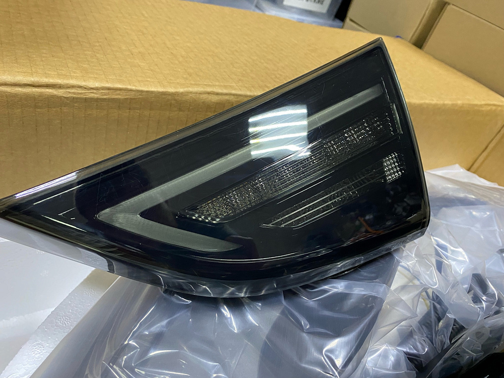 картинка Задние LED фары для HYUNDAI ELANTRA (AVANTE MD)2011-2016 ТЕМНЫЕ от магазина  StreetTuning