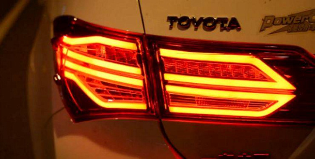 картинка Задние фонари для Toyota Corolla 160 2014-2016 г прозрачные магазин  StreetTuning 