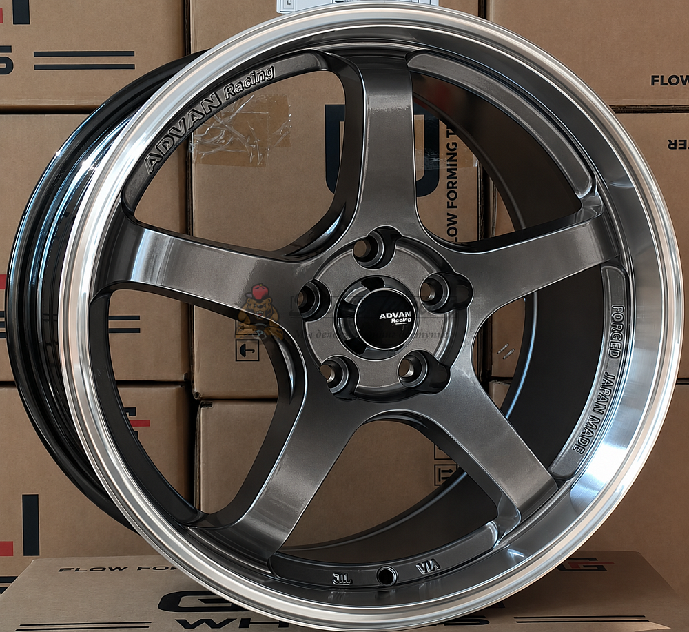 картинка Диски Advan GL165 R16 J7 ET35 5X108 hyper black от магазина  StreetTuning