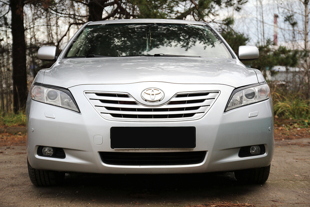 картинка Toyota Camry V40 (дорестайлинг) 2006—2009 Накладки на фары (реснички) компл.-2 шт. от магазина  StreetTuning