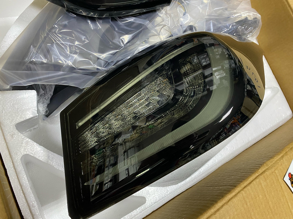 картинка Задние LED фары для HYUNDAI ELANTRA (AVANTE MD)2011-2016 ТЕМНЫЕ от магазина  StreetTuning