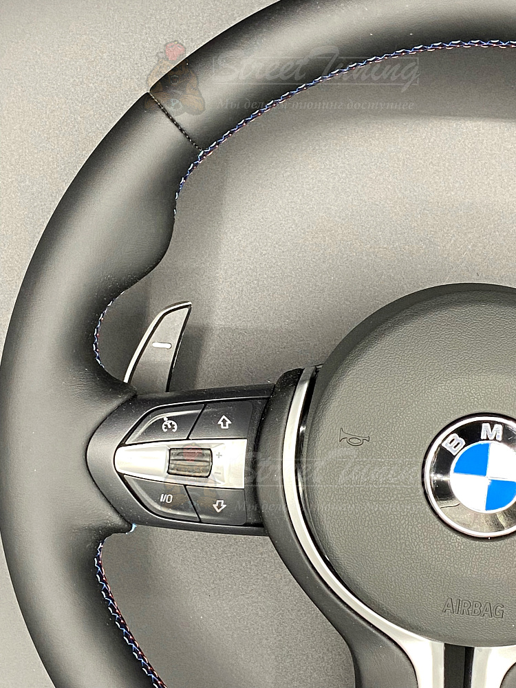 картинка Руль BMW E46/E39/E53/E46 с подушкой в стиле M3 F80, эко-кожа, без подогрева от магазина  StreetTuning