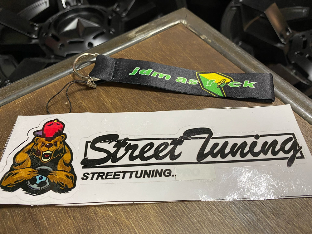 картинка Брелок для Ключей JDM AS F*K, темный - тканевый от магазина  StreetTuning
